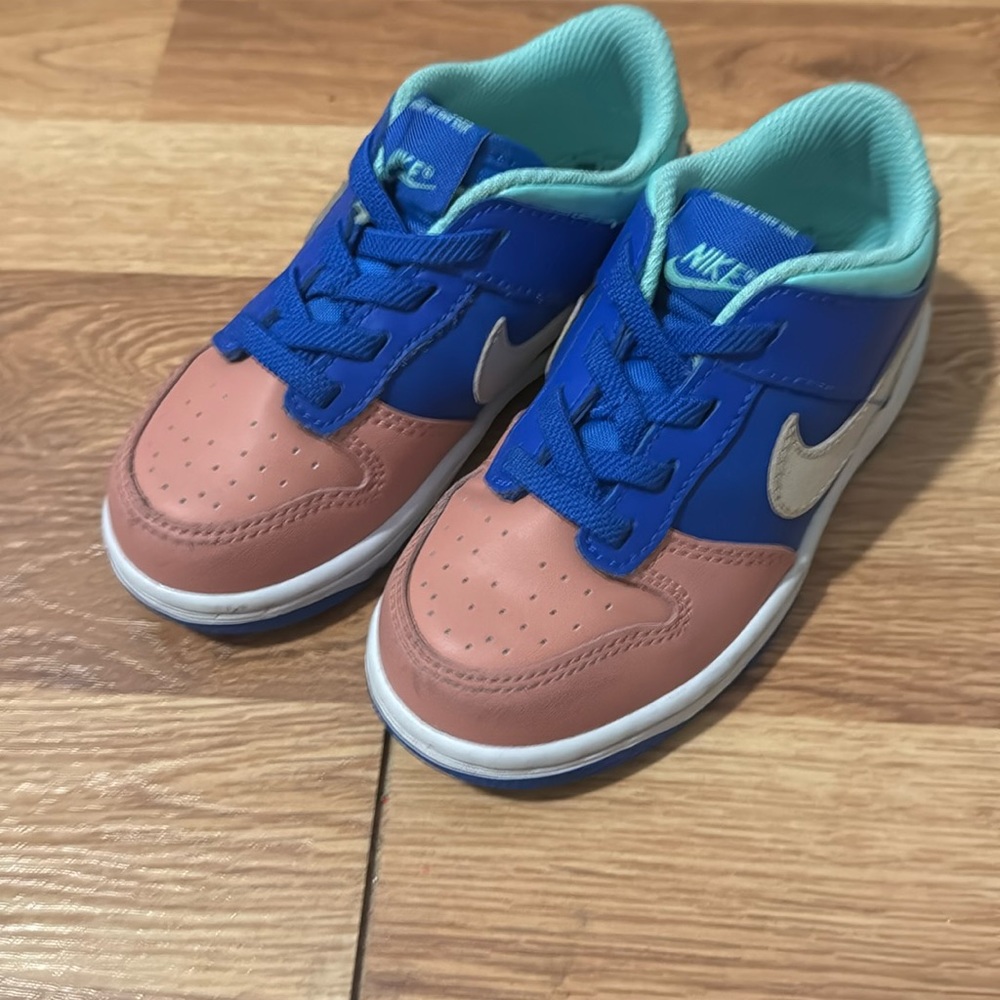 Nike toddler size 9
